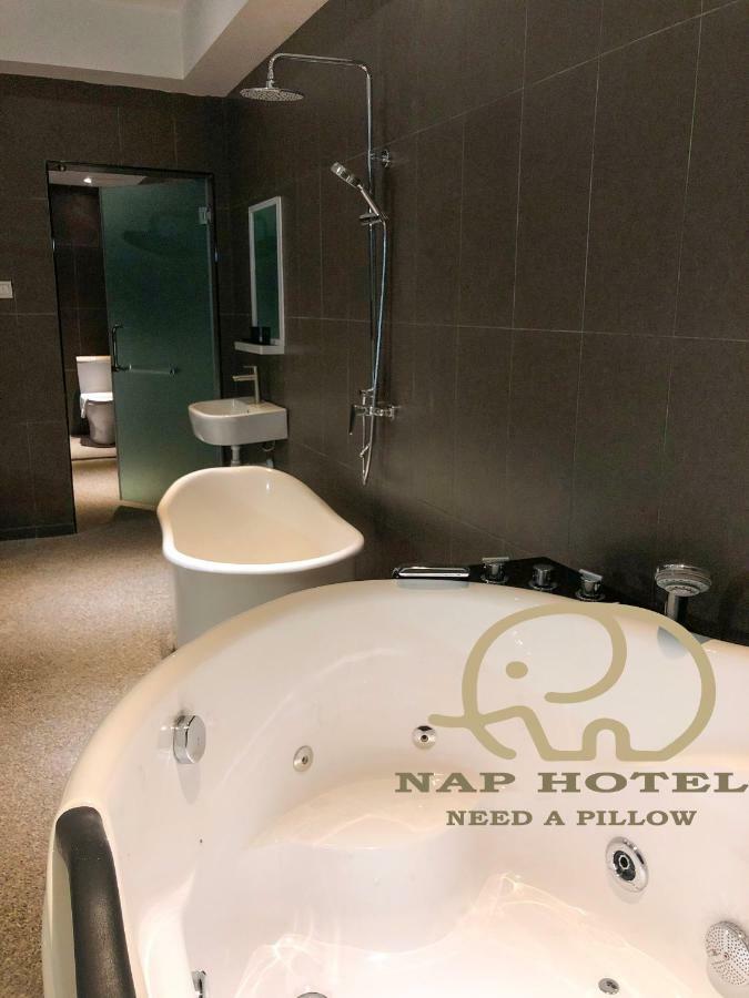 Nap Hotel ジョホールバル エクステリア 写真