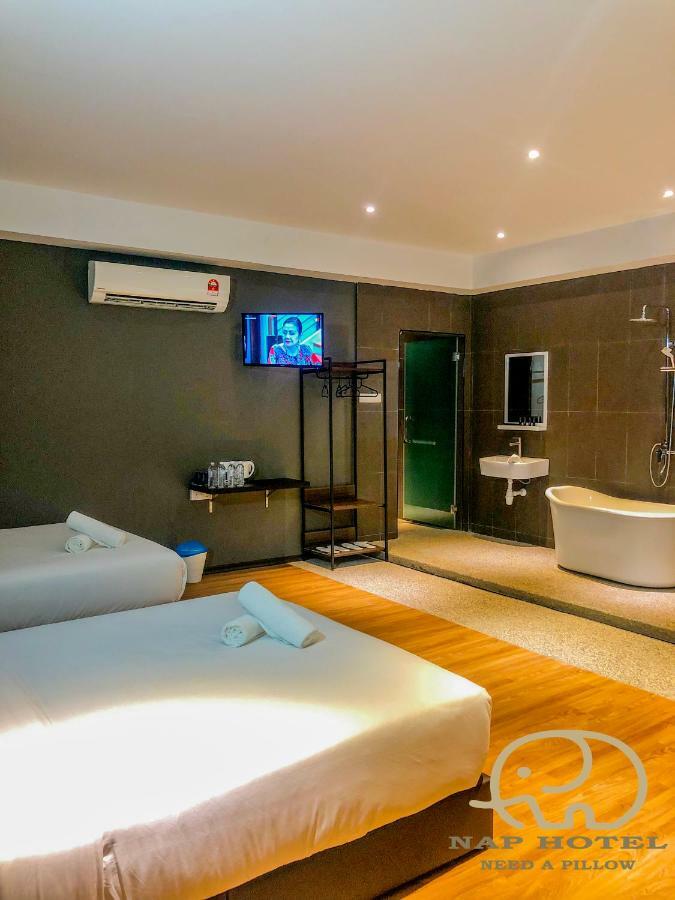 Nap Hotel ジョホールバル エクステリア 写真